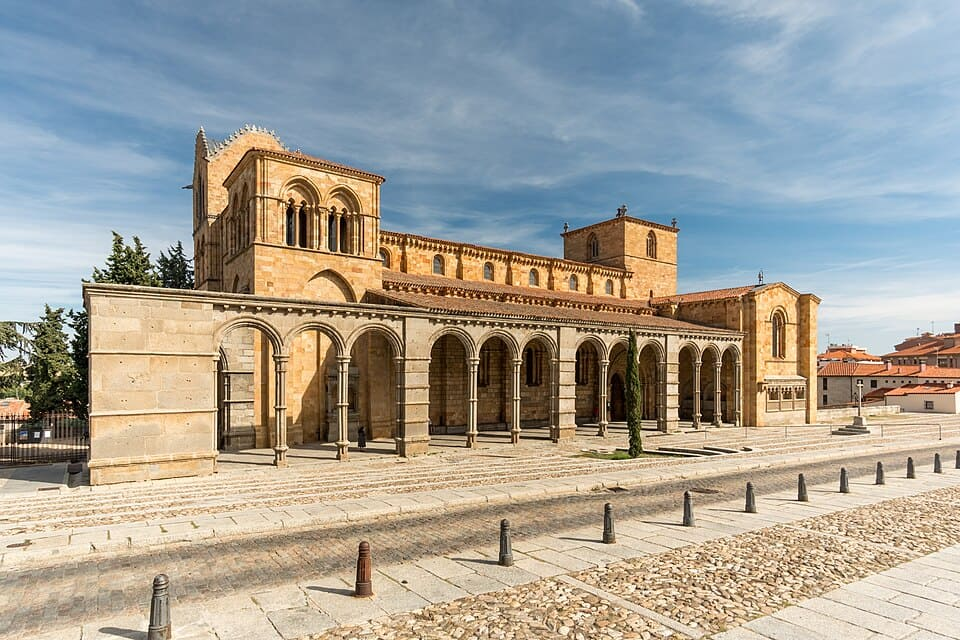 Basilica_de_San_Vicente,_Avila-HDR