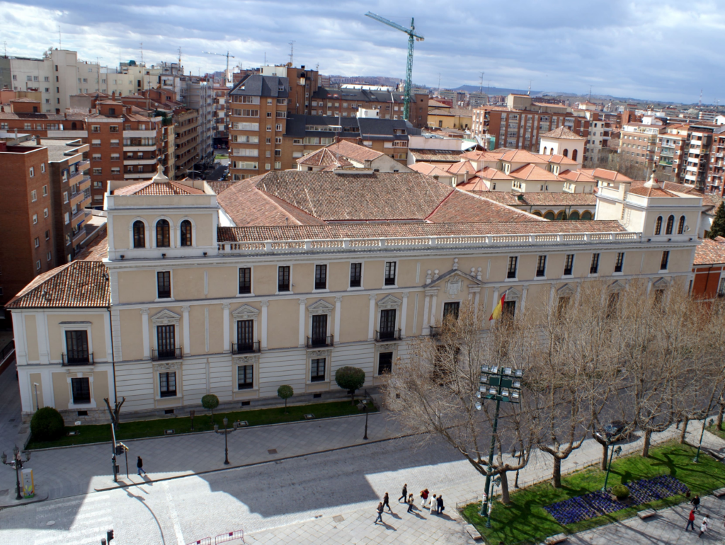 Palacio_Real_de_Valladolid_desde_el_aire_(2008)